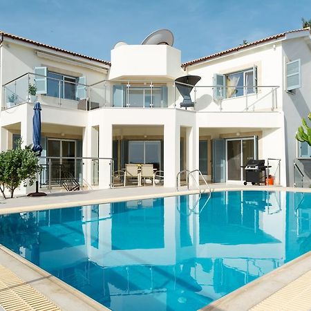 Villa Riverside Polis ภายนอก รูปภาพ