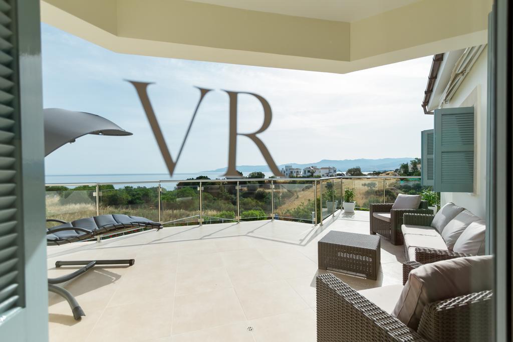 Villa Riverside Polis ภายนอก รูปภาพ